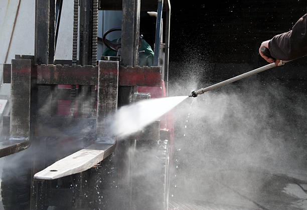 Best Commercial Building Pressure Washing  in Chatham, IL